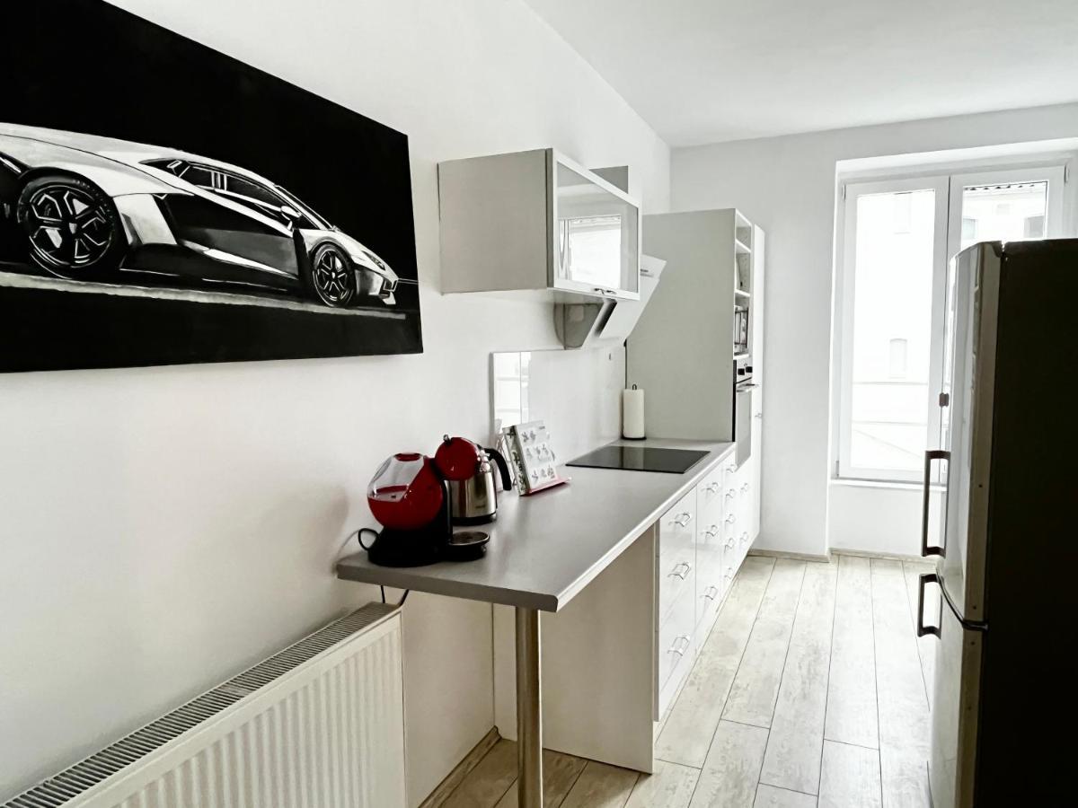 Design Apartment - Parking - Kingsize-Bett - 2X Bad - Zentrum Hannover Esterno foto