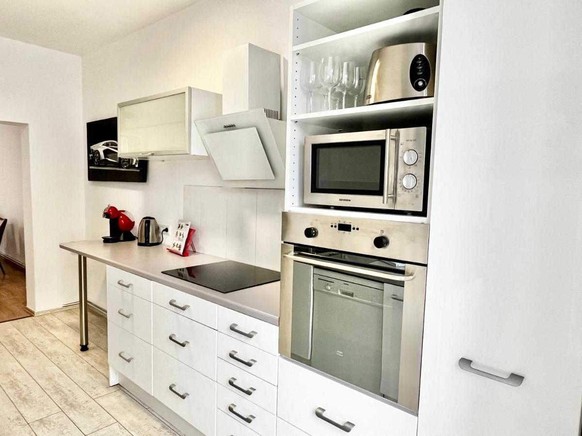 Design Apartment - Parking - Kingsize-Bett - 2X Bad - Zentrum Hannover Esterno foto