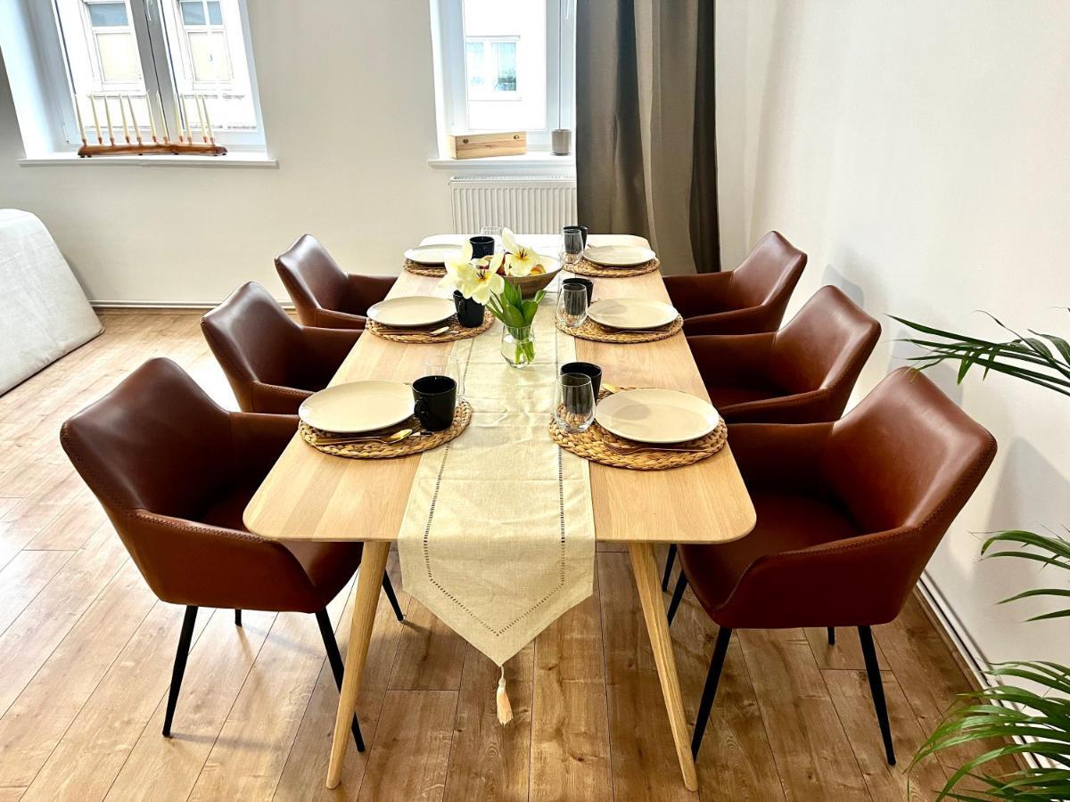 Design Apartment - Parking - Kingsize-Bett - 2X Bad - Zentrum Hannover Esterno foto